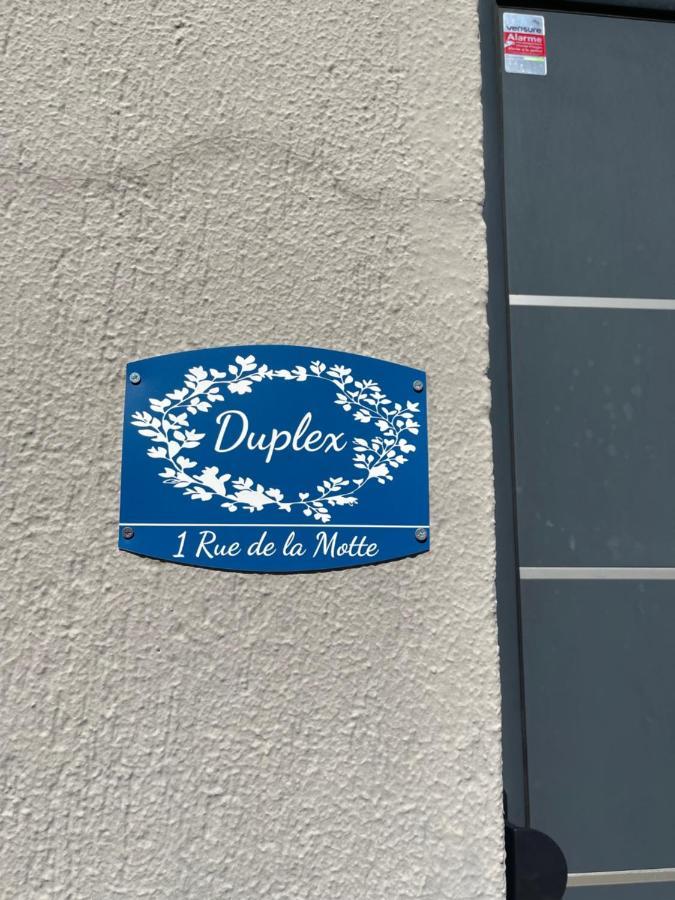 Apartament Duplex Beaumont-sur-Sarthe Zewnętrze zdjęcie